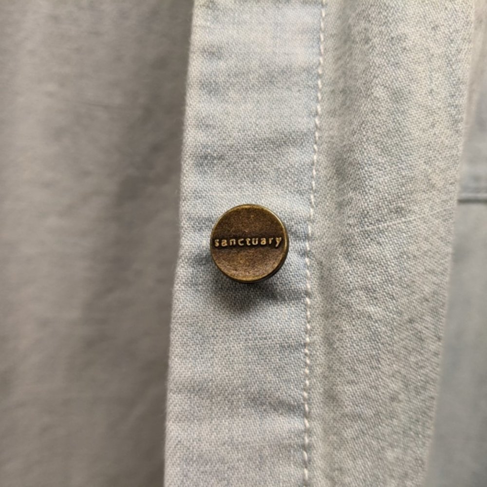 Sanctuary Cold Shoulder Chambray Button Down - image 5